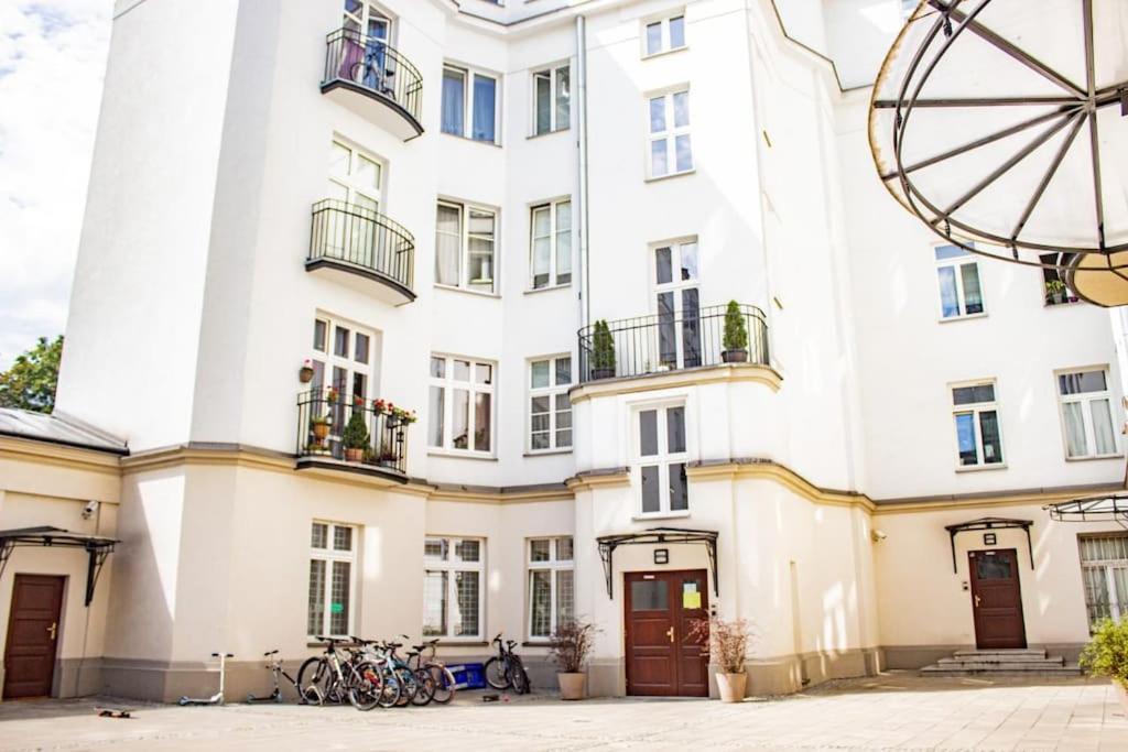 Apartamento Spacious With 3 Meter Ceilings, Powisle, The Old Town *