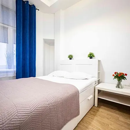 Spacious Apartment With 3 Meter Ceilings, Powisle, The Old Town Warszawa Zewnętrze zdjęcie